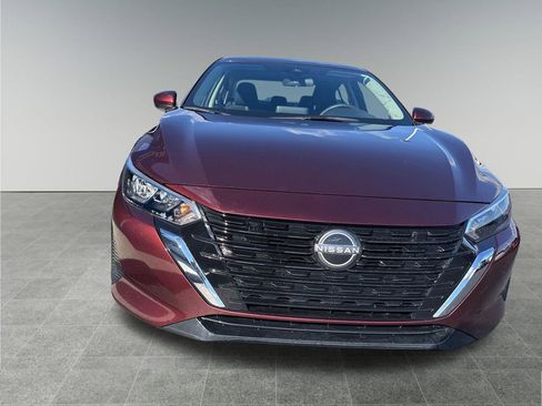 Used 2024 Nissan Sentra SV image 9