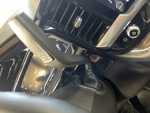 Used 2024 GMC Sierra 1500 Elevation AWD/4WD image 27
