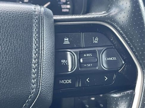 Used 2023 Toyota Tundra SR5 w/ SR5 Convenience Package RWD image 30