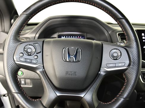 Certified 2023 Honda Passport TrailSport image 19