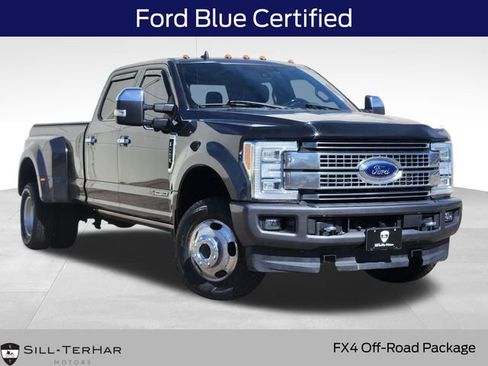 Certified 2019 Ford F350 Platinum w/ Platinum Ultimate Package AWD/4WD image 1