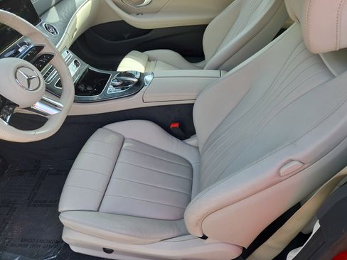 Used 2021 Mercedes-Benz E 450 4MATIC Cabriolet image 5