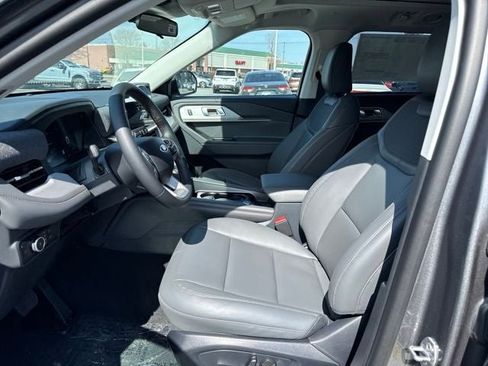 New 2026 Ford Explorer Active w/ Active Comfort Package image 9