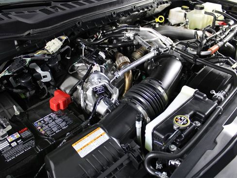 Used 2025 Ford F450 Lariat w/ Lariat Ultimate Package image 19