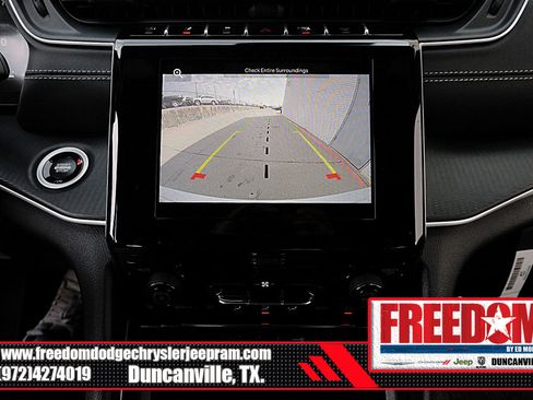 New 2025 Jeep Grand Cherokee Laredo X image 19