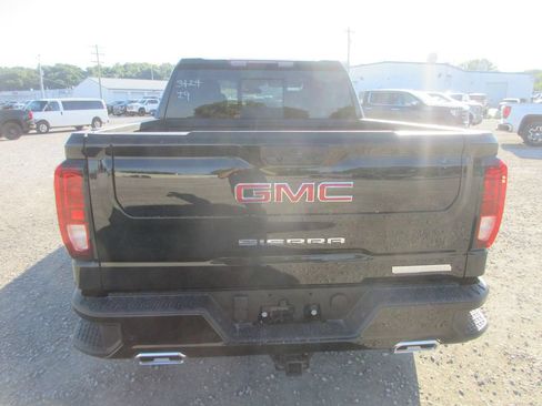 New 2026 GMC Sierra 1500 Elevation w/ Elevation Premium Package AWD/4WD image 7