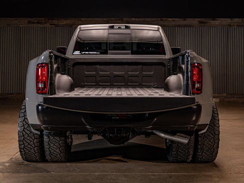 Used 2026 RAM 3500 Tradesman AWD/4WD image 9