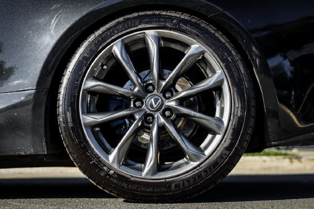 Used 2019 Lexus RC 300 F Sport RWD image 17