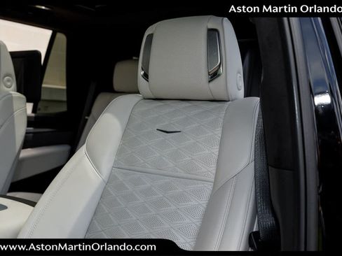 Used 2025 Cadillac Escalade V AWD/4WD image 5