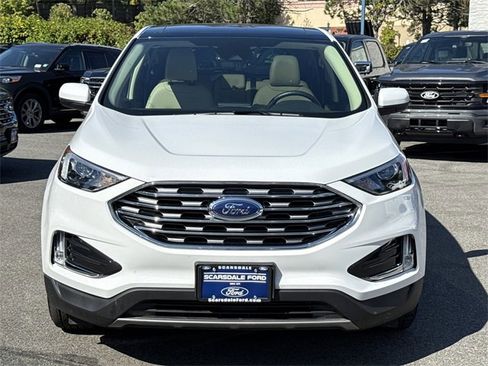 Used 2022 Ford Edge SEL w/ Convenience Package image 2