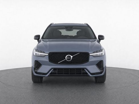 Certified 2023 Volvo XC60 B5 Ultimate w/ Climate Package FWD image 31