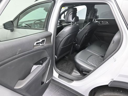 Used 2024 Kia Sportage X-Line w/ X-Line Premium Package AWD/4WD image 13