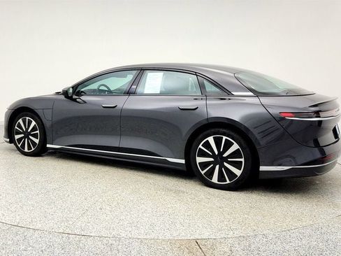 Used 2023 Lucid Air Touring image 7