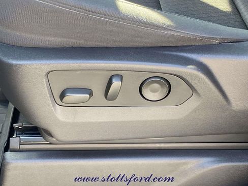 Used 2025 Chevrolet Silverado 1500 Custom Trail Boss w/ Dark Appearance Package image 15