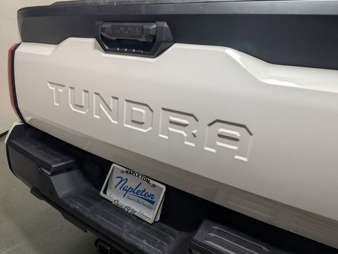 Used 2026 Toyota Tundra SR5 w/ SR5 Convenience Package RWD image 9