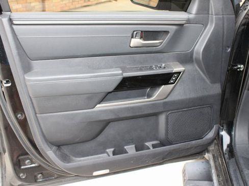 Used 2023 Toyota Tundra Limited image 21