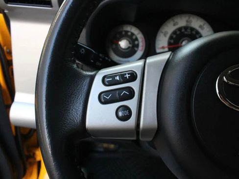 Used 2007 Toyota FJ Cruiser 4WD image 29
