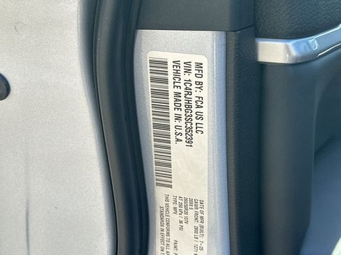 New 2025 Jeep Grand Cherokee Limited w/ Black Appearance Package image 27