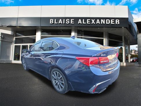 Used 2018 Acura TLX V6 SH-AWD image 8
