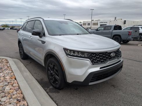 Used 2021 Kia Sorento S AWD/4WD image 4