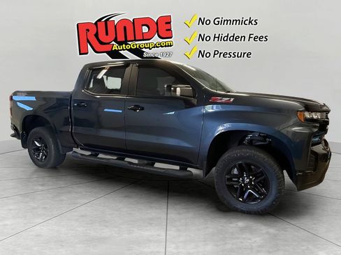 Used 2021 Chevrolet Silverado 1500 LT Trail Boss w/ LT Trail Boss Premium Package AWD/4WD image 1