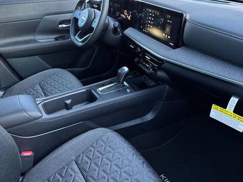 New 2026 Nissan Kicks SV w/ SV Premium Package image 14
