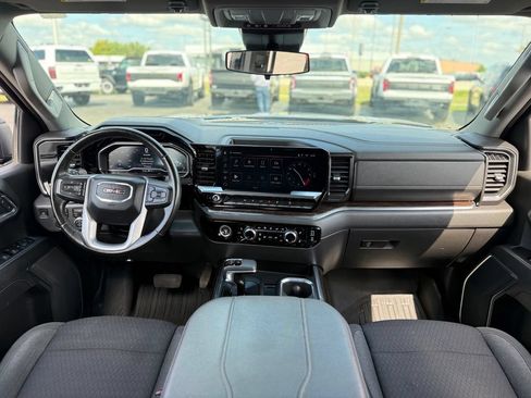 Used 2023 GMC Sierra 1500 Elevation w/ X31 Off-Road Package AWD/4WD image 2