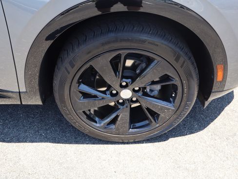 Used 2021 Buick Envision Preferred FWD image 14