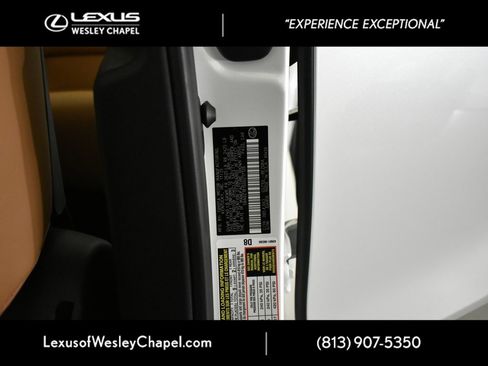 New 2025 Lexus ES 350 w/ Premium Package image 14