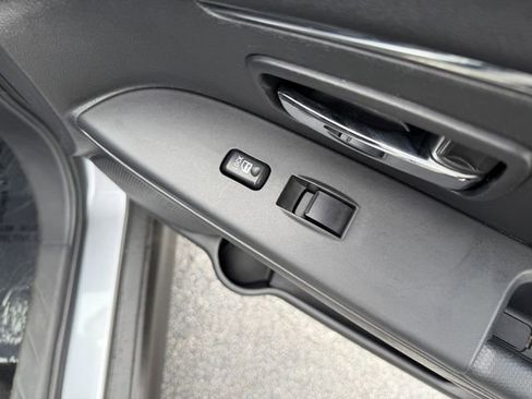 Used 2024 Mitsubishi Outlander Sport ES AWD/4WD image 28