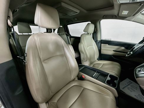 Used 2019 Honda Odyssey Touring image 29