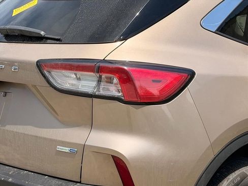 Used 2020 Ford Escape SE AWD/4WD image 26