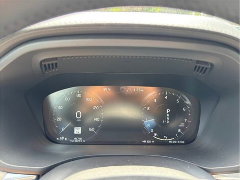 Used 2021 Volvo XC60 T6 Inscription AWD/4WD image 27