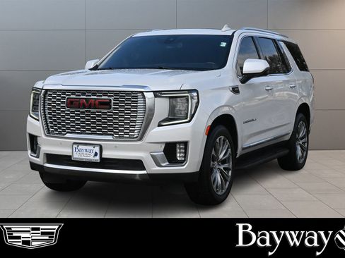 Used 2021 GMC Yukon Denali w/ LPO, Illumination Package image 1
