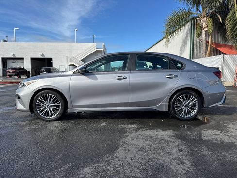 Used 2023 Kia Forte GT-Line image 7