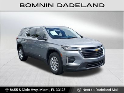 Used 2023 Chevrolet Traverse LS
