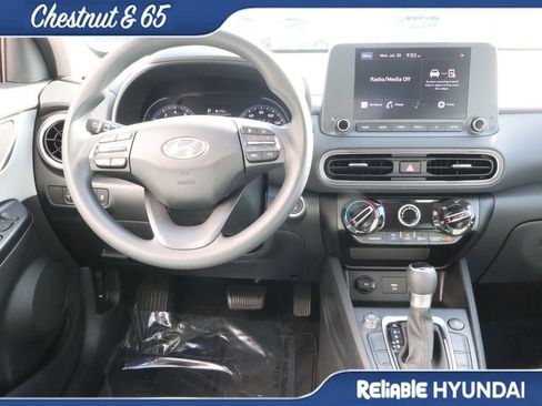 Certified 2023 Hyundai Kona SEL w/ Cargo Package AWD/4WD image 19