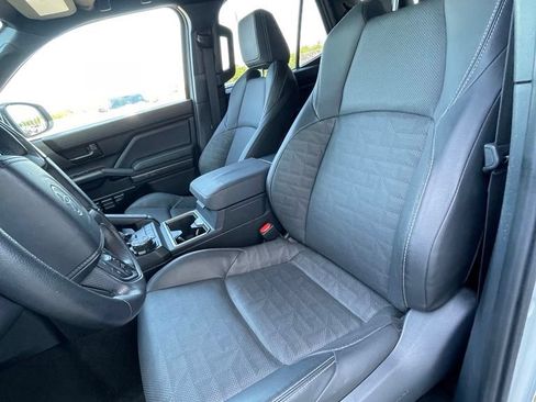 Used 2025 Toyota 4Runner TRD Off-Road Premium w/ Tow Technology Package AWD/4WD image 10