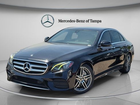 Used 2019 Mercedes-Benz E 300 image 1