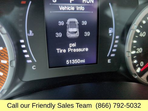 Used 2020 Jeep Renegade Altitude FWD image 16