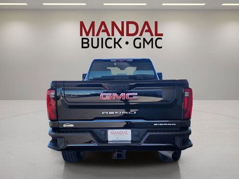 Used 2025 GMC Sierra 3500 Denali w/ Denali Reserve Package image 5