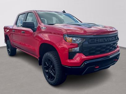New 2026 Chevrolet Silverado 1500 Custom Trail Boss w/ LPO, Dark Essentials Package
