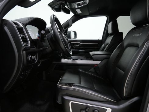 Used 2023 RAM 1500 Laramie image 11