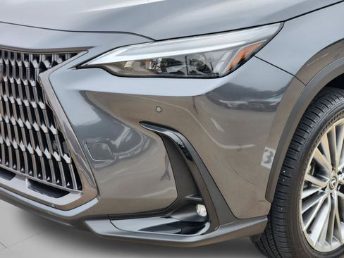 Certified 2025 Lexus NX 350 AWD w/ Accessory Package (2T) image 39