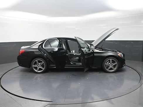 Used 2015 Mercedes-Benz C 300 Sedan image 46