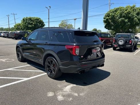 Used 2024 Ford Explorer ST w/ Equipment Group 401A AWD/4WD image 5