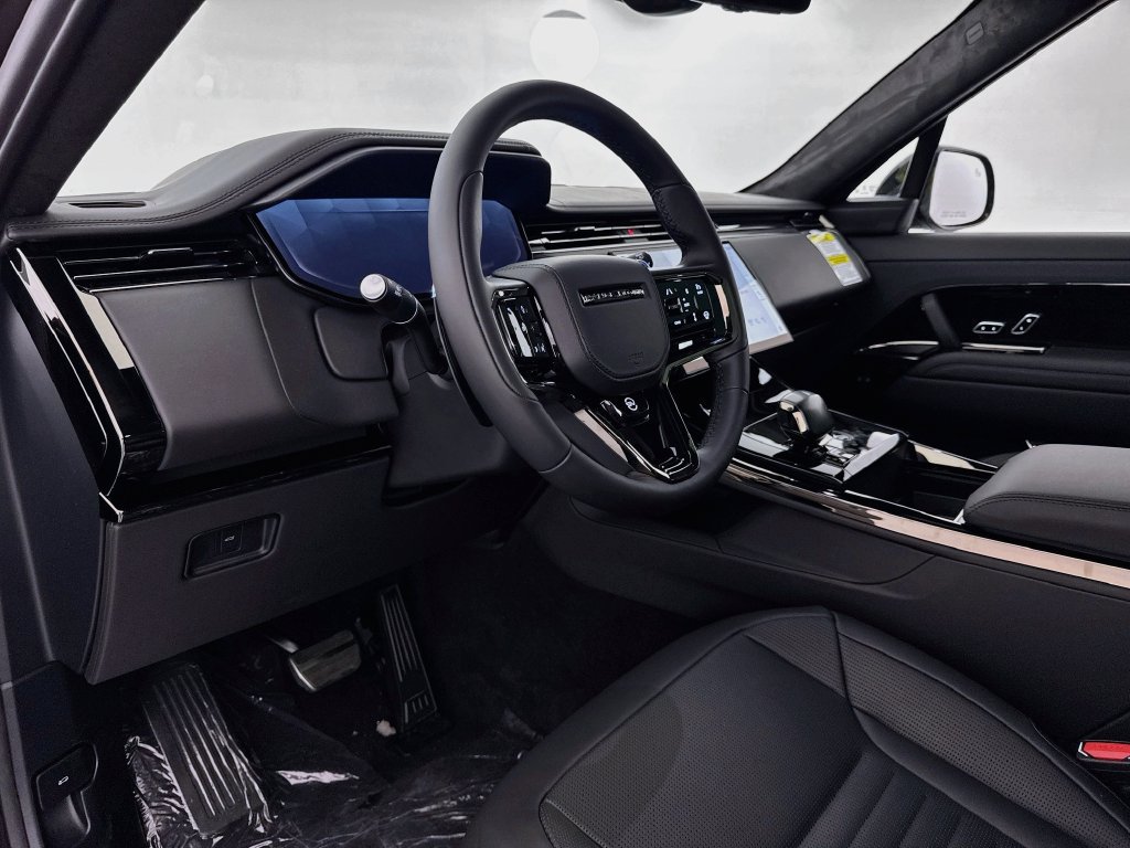 New 2027 Land Rover Range Rover Sport SV AWD/4WD image 9