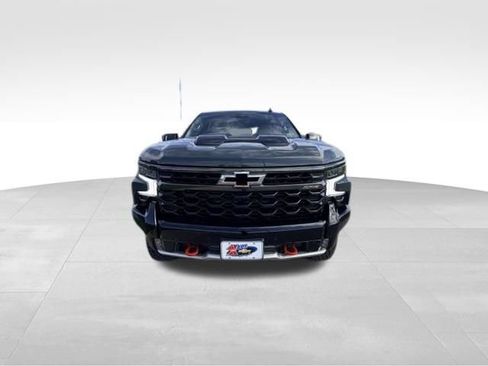 Certified 2026 Chevrolet Silverado 1500 ZR2 AWD/4WD image 2