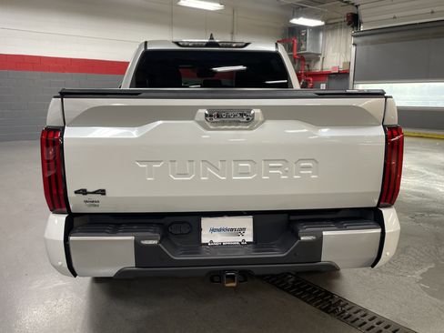 Used 2024 Toyota Tundra Limited w/ Power Package AWD/4WD image 9