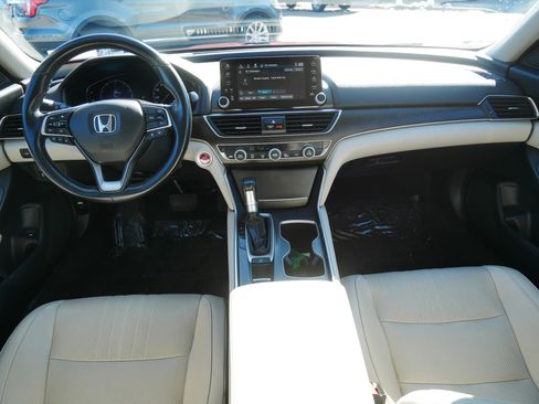 Used 2020 Honda Accord EX-L image 10
